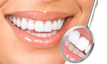 отбеливание зубов в стоматологии